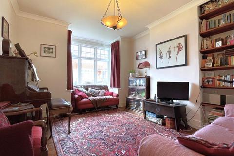 4 bedroom semi-detached house for sale, Blenheim Road, Bickley, Bromley, BR1