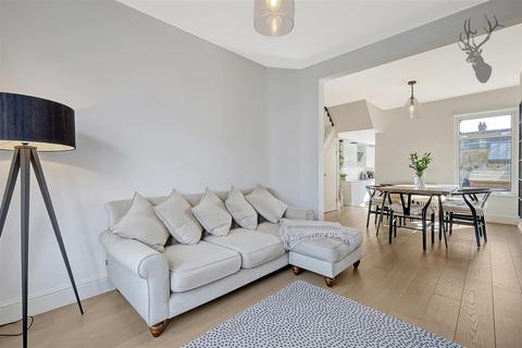 18 Pretoria Road, Chingford, London, E4 7HA