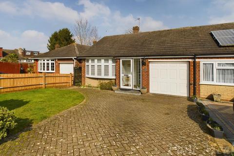 7 Greystone Close, South Croydon, CR2 8PP