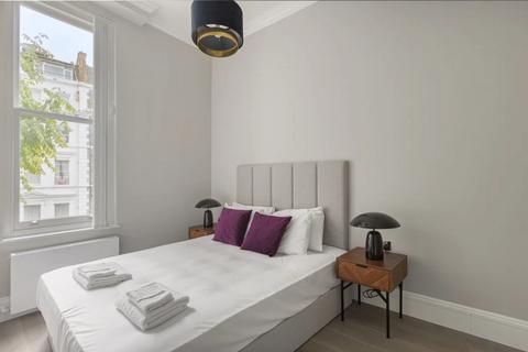 2 bedroom flat to rent, 1 Collingham Road