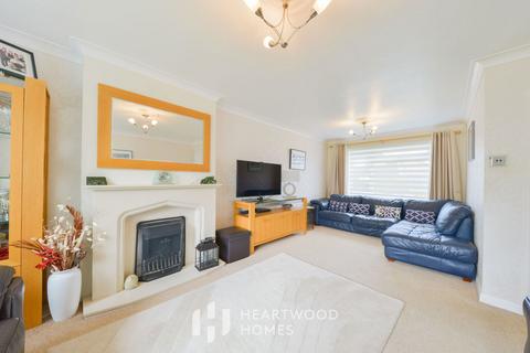 12 Brookside, Hatfield, AL10 9RR