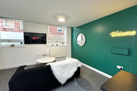 4 bedroom flat to rent - Nottingham LE1
