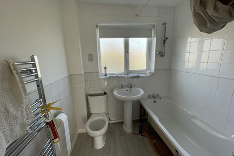 2 bedroom house to rent, Wentworth Drive, Ipswich, Suffolk, UK, IP8