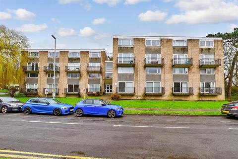 2 bedroom ground floor maisonette for sale, Enbrook Road, Sandgate, Folkestone, Kent