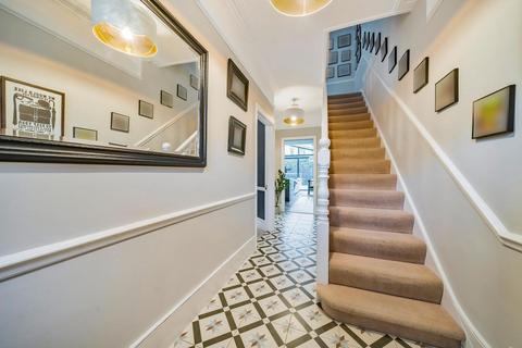 42 Melbourne Road, London, SW19 3BA