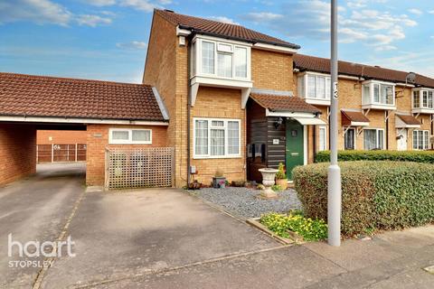2 bedroom end of terrace house for sale, Claverley Green, Luton
