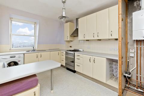 1 bedroom flat for sale, 3/6 Middleby Court, South Gray Street, Newington, EH9 1TB