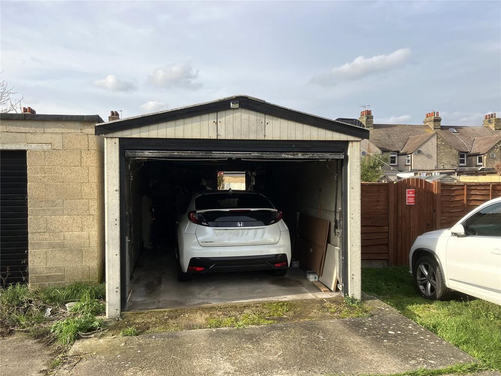 Garage - Parking