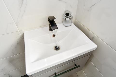 17 Bracken Lea, Chatham, ME5 0BZ