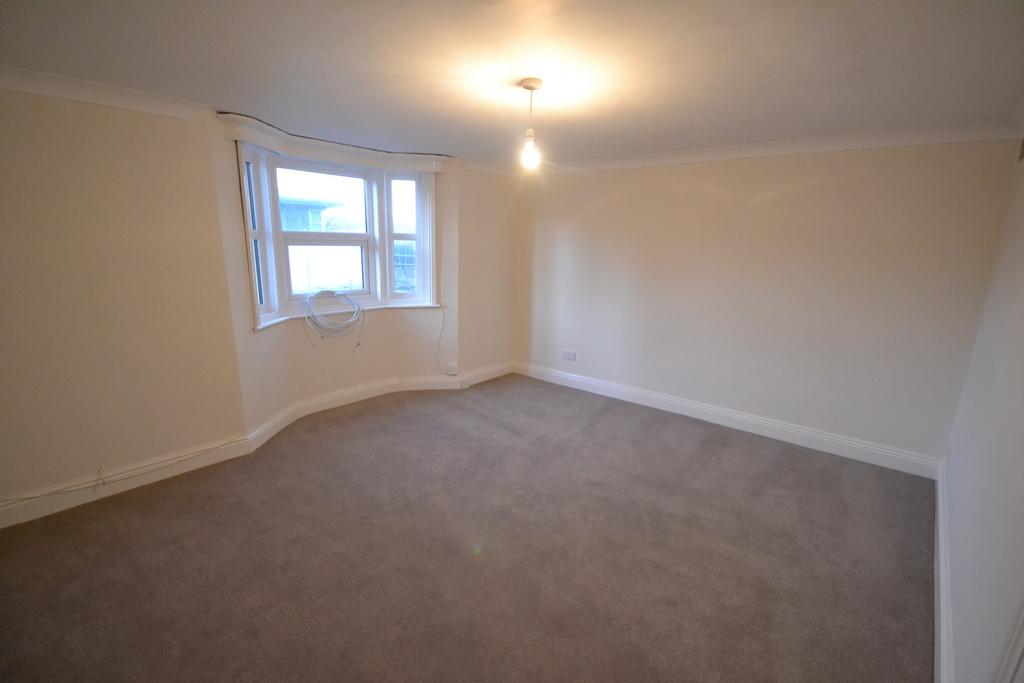 Apartment in Brighton - View 4