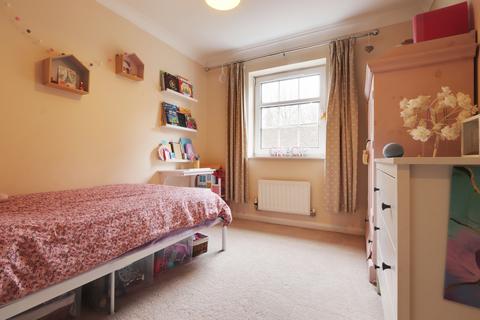 20 Burgate Crescent, Sherfield On Loddon, Hook, RG27 0SP
