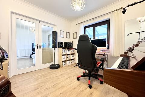 48 Cenarth Drive, Aberdare, CF44 0NH