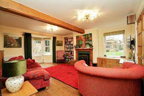 Hawthorne House Paddock Close, Huby, York, YO61 1YG