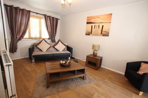 2 bedroom terraced house to rent, Llys Tudful, Creigiau, Cardiff