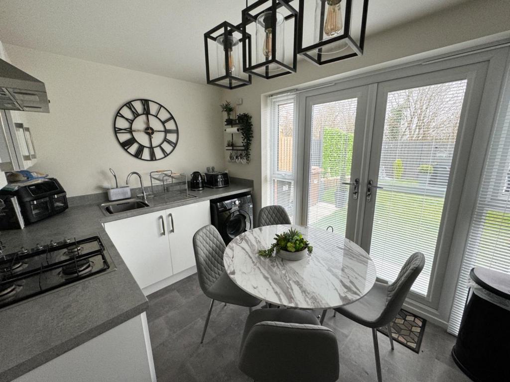 Hanbury Grove, Elwick Gardens, Hartlepool 2 bed semidetached house for