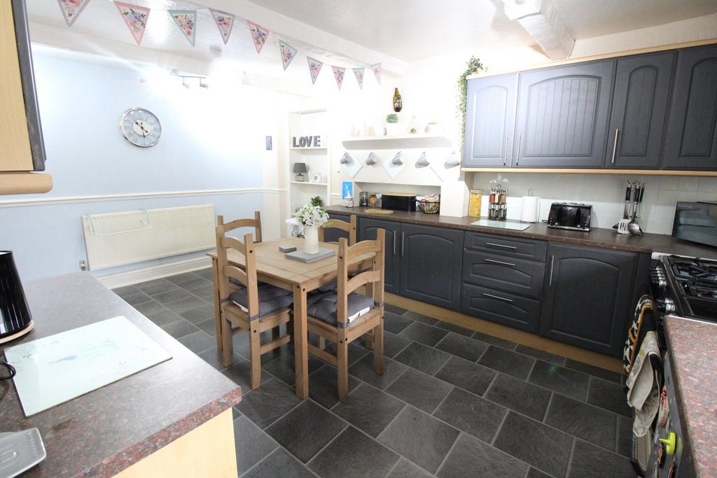 Bingley Road, Cross Roads, Keighley... 2 bed terraced house for sale