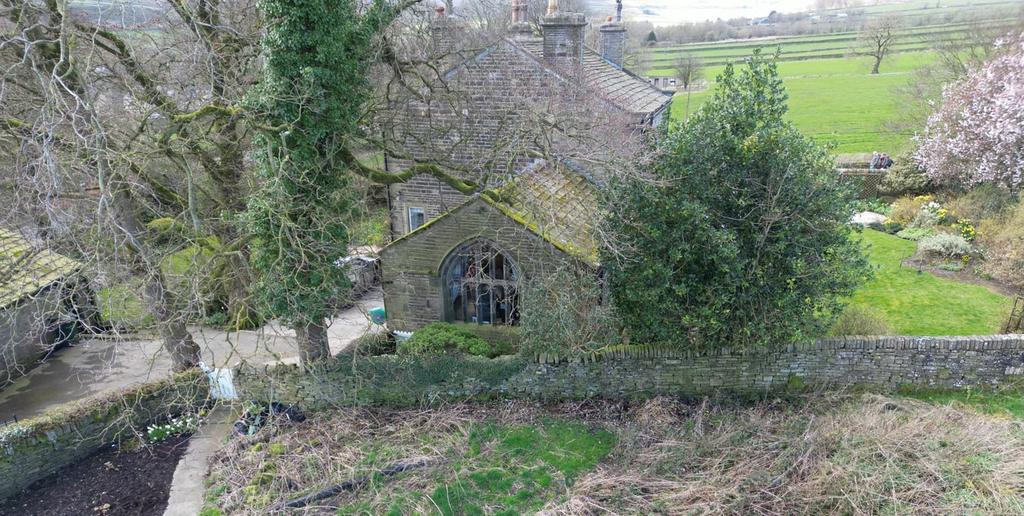 Marsh Lane, Oxenhope, Keighley, BD22 4 bed detached house for sale £