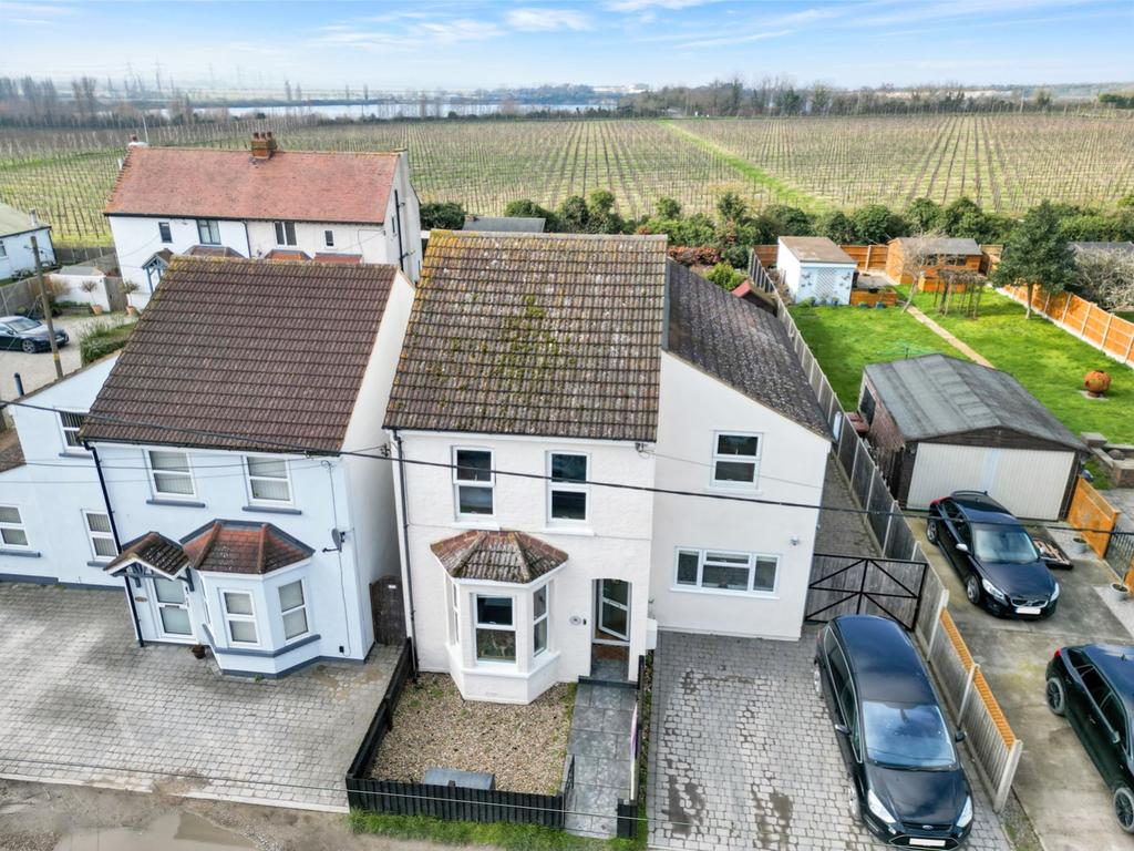 Symonds Road, Cliffe, Rochester... 4 bed detached house for sale £575,000