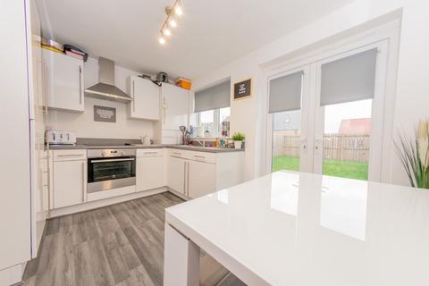 3 bedroom end of terrace house for sale, Ruby Street, Wakefield