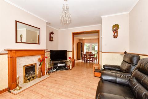 3 Rees Gardens, Croydon, CR0 6HT