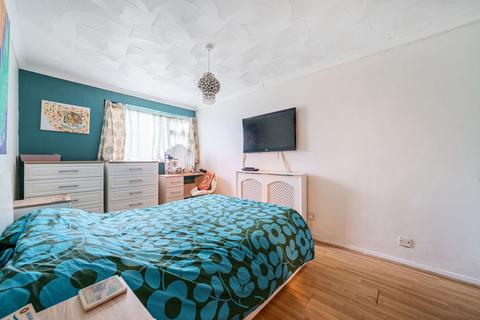 15 Regent Square, Belvedere, DA17 6EP