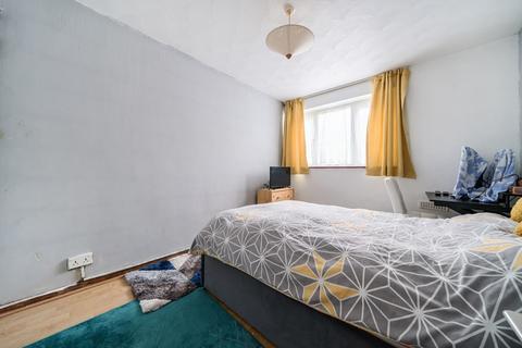 15 Regent Square, Belvedere, DA17 6EP