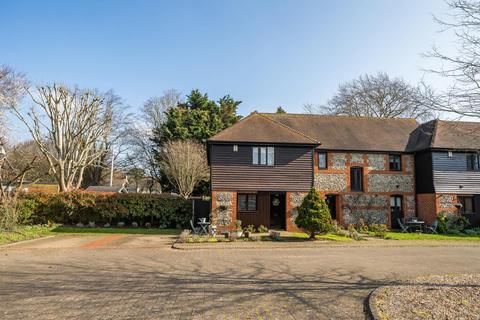 8 Forge Mews, Croydon, CR0 5AY