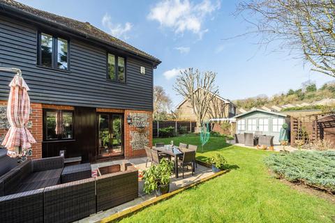 8 Forge Mews, Croydon, CR0 5AY