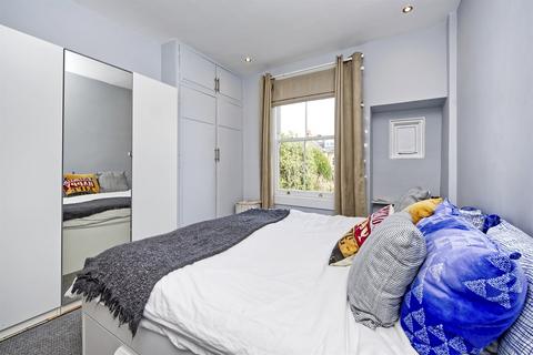 3 bedroom maisonette to rent - Balliol Road, London, W10