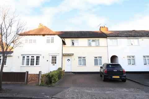 3 bedroom terraced house to rent, The Crescent, New Malden