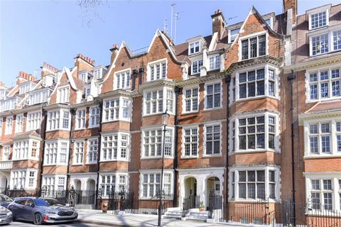 Studio to rent, Hornton Street, Kensington, London, W8