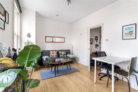 1 bedroom apartment to rent, Chatsworth Road, London, E5
