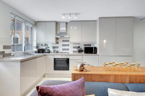 32 Paveley Street, London, NW8 8TL