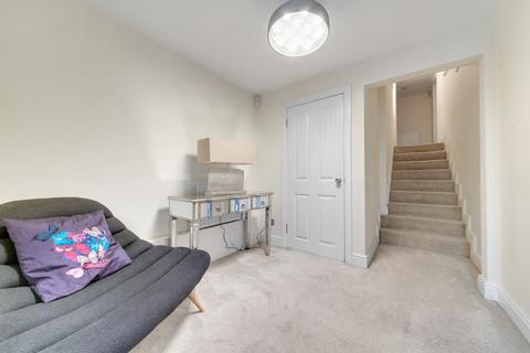 32 Paveley Street, London, NW8 8TL