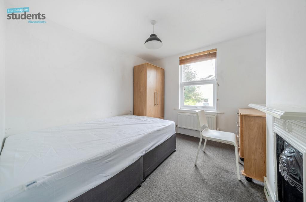 33d6576a-7243-45a...