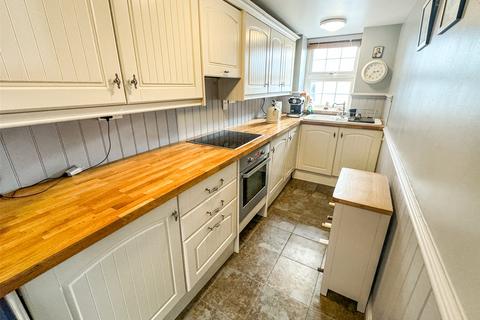 4 bedroom terraced house for sale, Red Lion Street, Tywyn, Gwynedd, LL36