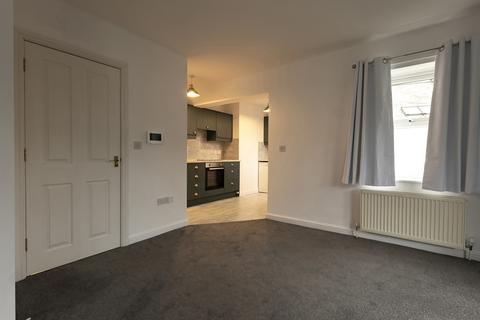 2 bedroom apartment to rent, Priestpopple, Hexham NE46
