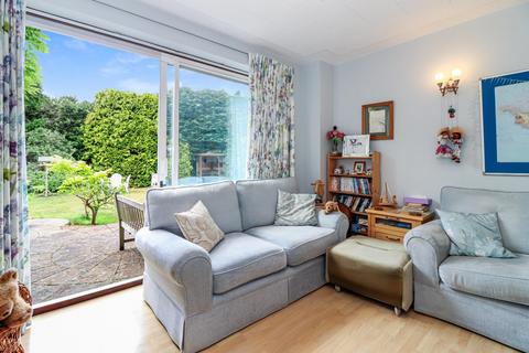3 Crispin Close, Beaconsfield, HP9 1SY