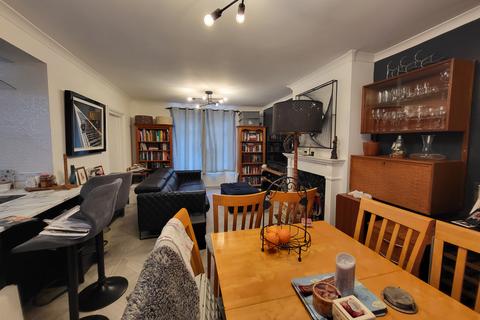 33 Abbots Wood Road, Luton, LU2 0LT