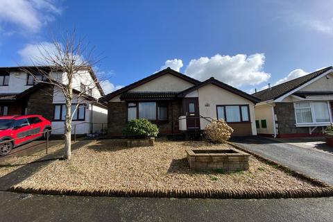 2 bedroom bungalow for sale - Greenwood Drive, Cimla, Neath, Neath Port Talbot.