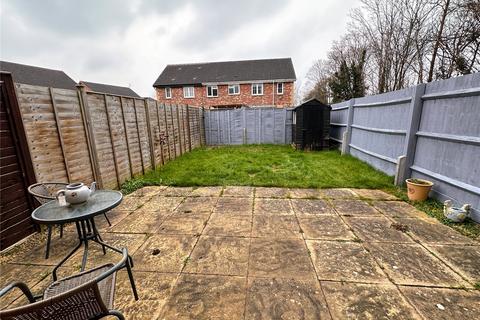 2 bedroom terraced house for sale - Stocken Close, Hucclecote, Gloucester, GL3