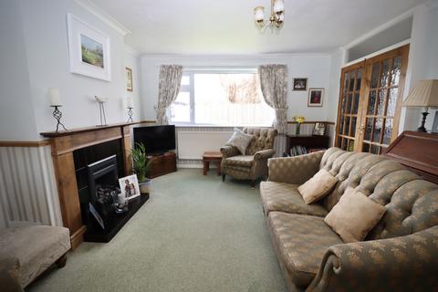63 Goss Drive, Street, BA16 0RR