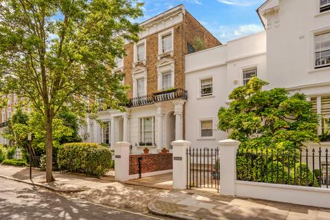 Flat 1, 8 Abbey Gardens, London, NW8 9AT