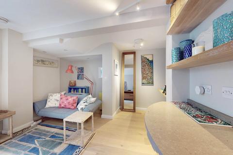 Flat 1, 8 Abbey Gardens, London, NW8 9AT
