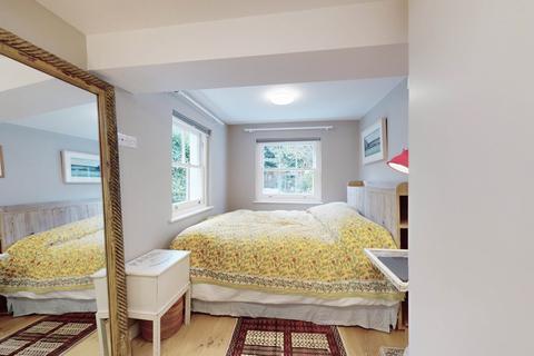 Flat 1, 8 Abbey Gardens, London, NW8 9AT