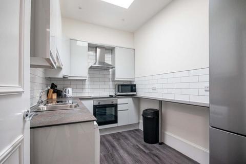 undefined, 96P Cameron Terrace, Edinburgh, EH16 5LD