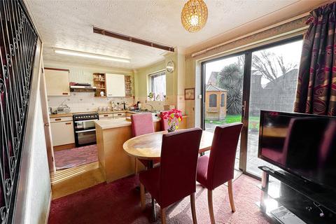 3 bedroom semi-detached house for sale - The Pines, Yapton, Arundel, West Sussex
