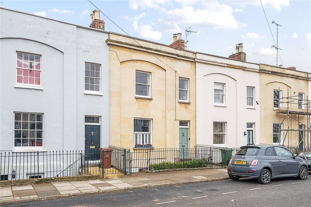 Selkirk Street, Cheltenham, GL52 4 bed townhouse for sale £650,000