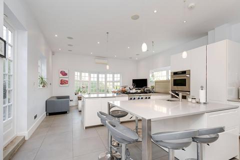 5 bedroom semi-detached house for sale, Thornton Way, Hampstead Garden Suburb