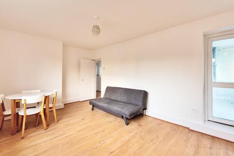 1 bedroom flat to rent, Cortis Road Putney Heath SW15